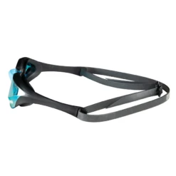 Arena -Arena 002507 999 COBRA ULTRA SWIPE MR L S